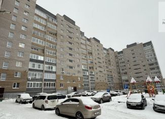 Продается 2-комнатная квартира, 60 м2, Киров, Широтная улица, 1, Ленинский район