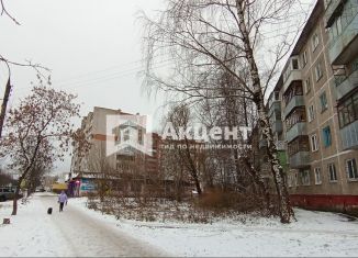 Продается 4-комнатная квартира, 108 м2, Иваново, улица Шубиных, 16В