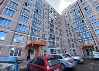 Продаю 3-ком. квартиру, 89 м2, Хакасия, улица Бограда, 160