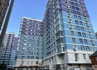 Продается 2-комнатная квартира, 84 м2, Махачкала, проспект Петра I, 103Бк2