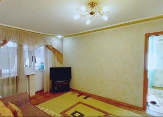 Продажа 2-ком. квартиры, 45 м2, Каменск-Шахтинский, улица Ворошилова, 21