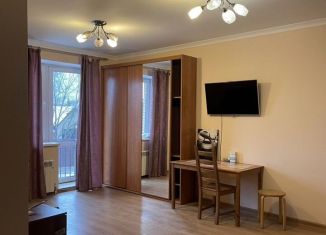 Сдается 2-ком. квартира, 40 м2, Звенигород, микрорайон Ракитня, 12Б