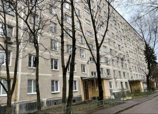 Продаю трехкомнатную квартиру, 56 м2, рабочий посёлок Заречье, Заречная улица, 12