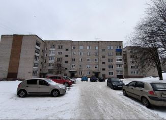 Продажа 2-комнатной квартиры, 47.6 м2, Кирово-Чепецк, Сосновая улица, 30