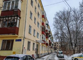 Продается 3-ком. квартира, 56 м2, Лобня, улица Ленина, 45