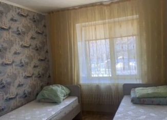 Сдам двухкомнатную квартиру, 60 м2, Елабуга, улица Марджани, 8