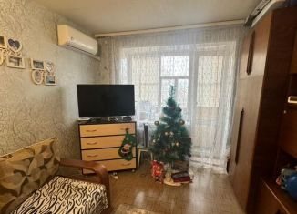 Продается 1-ком. квартира, 28.7 м2, Волжский, улица Академика Королёва, 1А