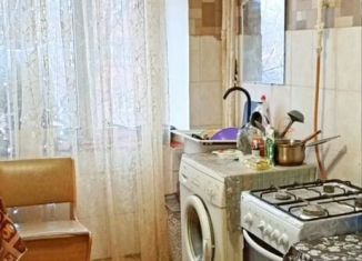 Сдача в аренду комнаты, 14 м2, Таганрог, улица Пальмиро Тольятти, 30-2