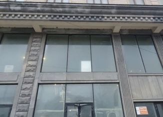 Сдача в аренду торговой площади, 75.5 м2, Махачкала, проспект Расула Гамзатова, 108, Ленинский внутригородской район