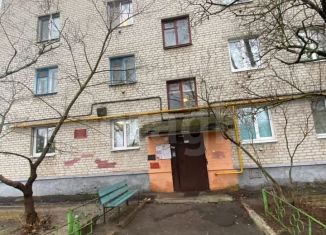 Продажа 2-ком. квартиры, 42.5 м2, Брянск, улица Олега Кошевого, 80