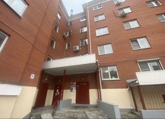 Продам 3-комнатную квартиру, 101.4 м2, Коломна, Уманская улица, 26