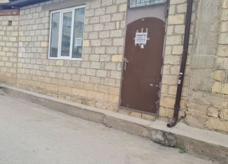 Продаю гараж, 17 м2, Дербент, улица имени Лямета Абасова, 22