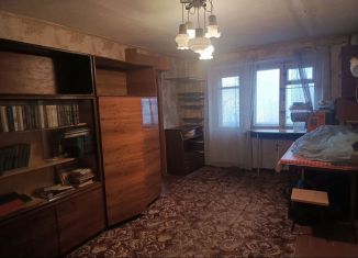 2-ком. квартира на продажу, 43 м2, Новомосковск, Берёзовая улица, 34