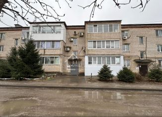 Продажа 3-комнатной квартиры, 62.7 м2, Ахтубинск, улица Мелиораторов, 11А