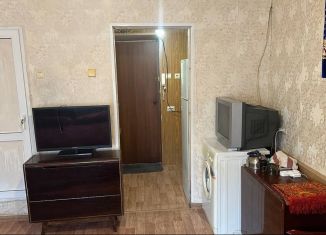 Продам 1-ком. квартиру, 18 м2, Аксай, улица Дружбы, 17