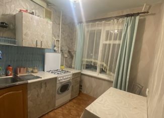 Сдается в аренду 2-ком. квартира, 44 м2, Мурманск, улица Капитана Копытова, 22, Первомайский округ