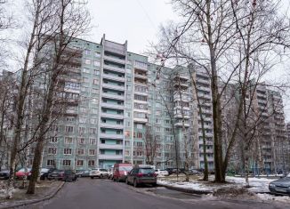 Продам однокомнатную квартиру, 33 м2, Санкт-Петербург, проспект Ударников, 26, муниципальный округ Пороховые