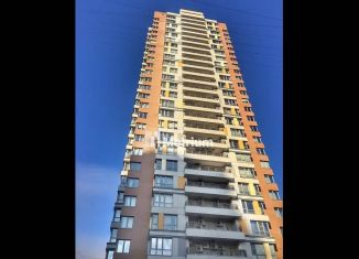 Продам многокомнатную квартиру, 226.2 м2, Москва, улица Маршала Конева, 14, метро Октябрьское поле