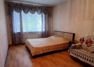 Сдается в аренду 1-ком. квартира, 35 м2, Крымск, Октябрьская улица, 37Л