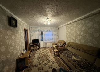 Продаю 3-ком. квартиру, 58 м2, поселок Круглое Поле, улица Гагарина, 5