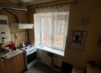 Продается 2-ком. квартира, 42 м2, Новочеркасск, Казачья улица, 10