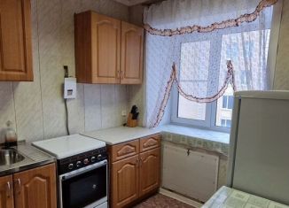 Продам 2-комнатную квартиру, 43.4 м2, Александров, улица Революции, 57