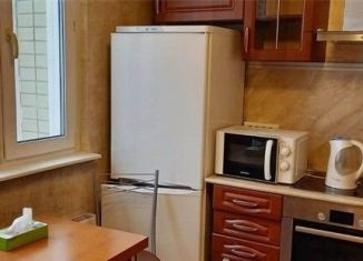 Сдаю 2-комнатную квартиру, 58 м2, Москва, Варшавское шоссе, 51к3, метро Нагорная