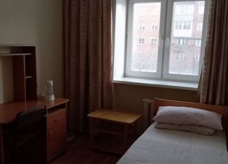 Сдам в аренду комнату, 10 м2, Улан-Удэ, улица Чертенкова, 2