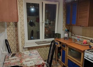 Продаю 2-комнатную квартиру, 34 м2, Москва, улица Маршала Бирюзова, 13, метро Октябрьское поле