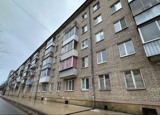 Продам 2-комнатную квартиру, 42 м2, Дубна, Центральная улица, 21