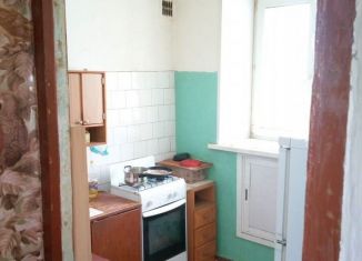 Сдача в аренду 1-ком. квартиры, 32 м2, Тюмень, улица Республики, 86