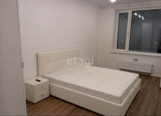 Сдам 1-ком. квартиру, 36 м2, Новосибирск, улица Кирова, 11