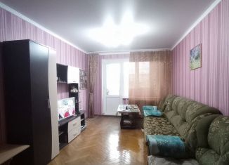 Продаю 2-ком. квартиру, 47 м2, Белореченск, улица Ленина, 155