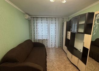 Сдается в аренду 1-комнатная квартира, 30 м2, Шахты, переулок Татаркина, 6