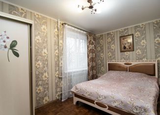 Продаю 2-ком. квартиру, 61 м2, Краснодар, улица Стасова, 158, улица Стасова