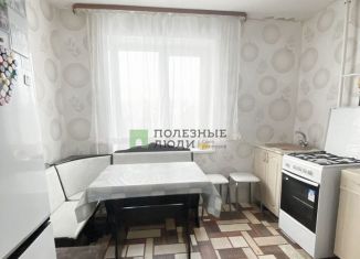 Продам 2-ком. квартиру, 49 м2, Курган, 1-й микрорайон, 11, жилой район Заозёрный