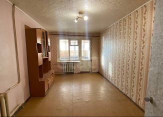 Продается 3-ком. квартира, 67.3 м2, Саратов, улица имени С.Ф. Тархова, 15