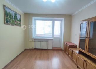 Продается 2-комнатная квартира, 39 м2, Канаш, микрорайон Восточный, 7