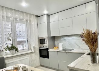 Продажа 1-комнатной квартиры, 41 м2, Чувашия, улица Воинов-Интернационалистов, 2