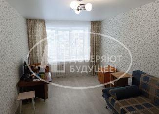 Продам 2-комнатную квартиру, 44 м2, Добрянка, улица Жуковского, 19