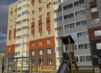 Продажа 1-ком. квартиры, 38.3 м2, Волгоград, улица Качинцев, 83, Дзержинский район