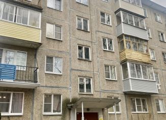 Продается 2-ком. квартира, 46 м2, Владимир, улица Балакирева, 37В