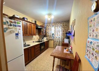 Продается двухкомнатная квартира, 48 м2, Истра, улица Ленина, 10