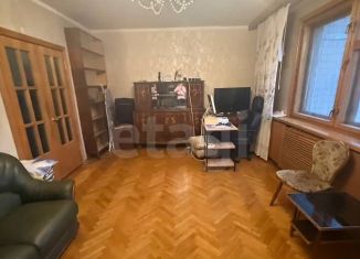 Продам 2-ком. квартиру, 68 м2, Москва, Долгоруковская улица, 2, метро Новослободская