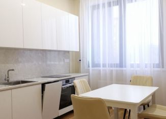 Сдаю в аренду 3-ком. квартиру, 70 м2, Москва, улица Ивана Франко, 6, ЗАО