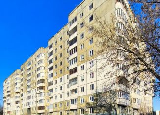 Продается 3-комнатная квартира, 66.9 м2, Пермь, улица Липатова, 22, Кировский район