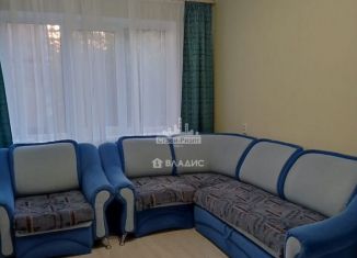 Сдам 2-комнатную квартиру, 50 м2, Керчь, улица Генерала Петрова, 16