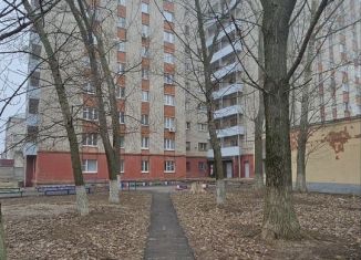 Продам комнату, 11.2 м2, Курск, улица 50 лет Октября, 167к3, Центральный округ