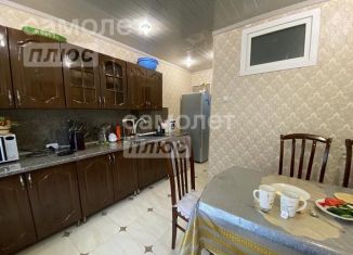 Продажа 2-ком. квартиры, 54 м2, Грозный, посёлок Абузара Айдамирова, 141