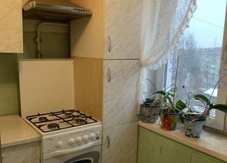 Продажа трехкомнатной квартиры, 62.7 м2, Сергиев Посад, бульвар Кузнецова, 6